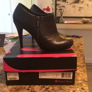 Michael Antonio black bootie heels